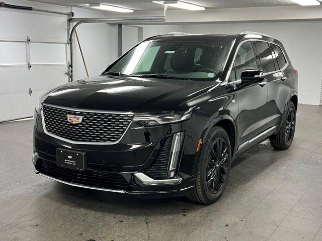 New 2025 Cadillac XT6 Luxury FWD