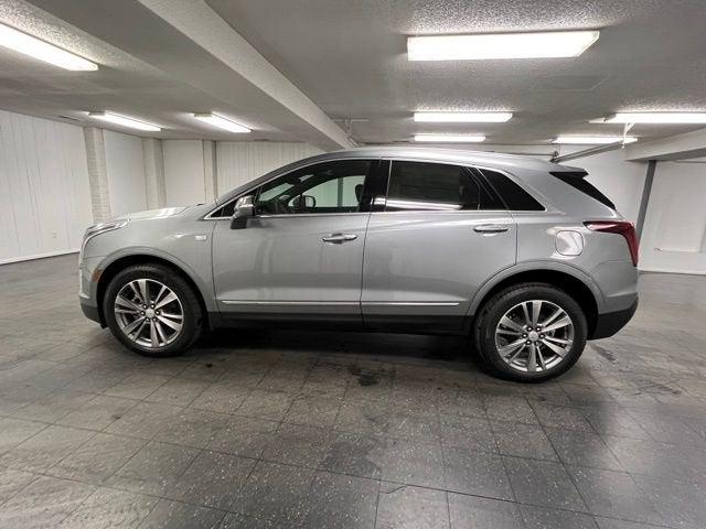 2026 Cadillac XT5 PREMIUM LUXURY — фото 2