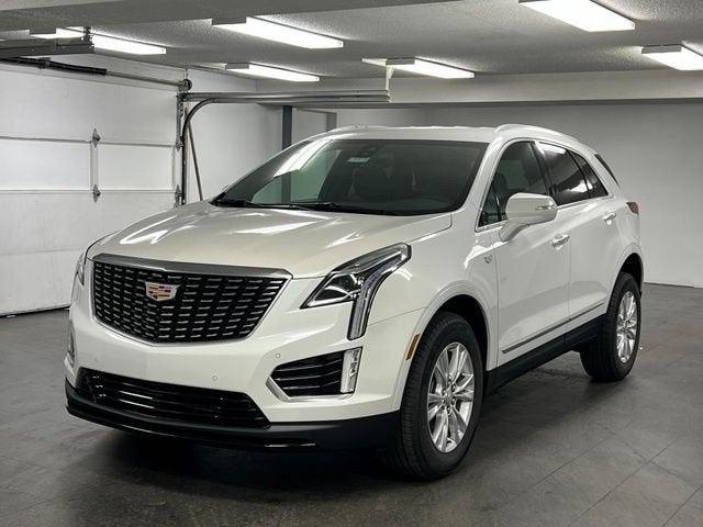 New 2026 Cadillac XT5 Luxury