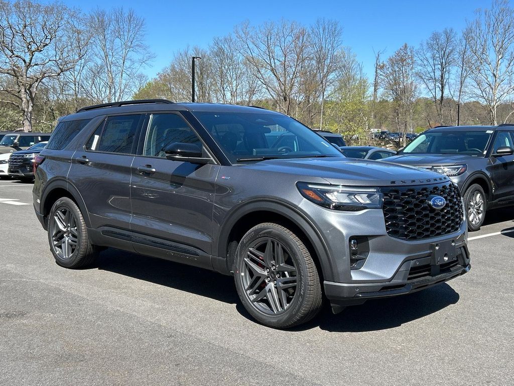 New 2026 Ford Explorer ST-Line