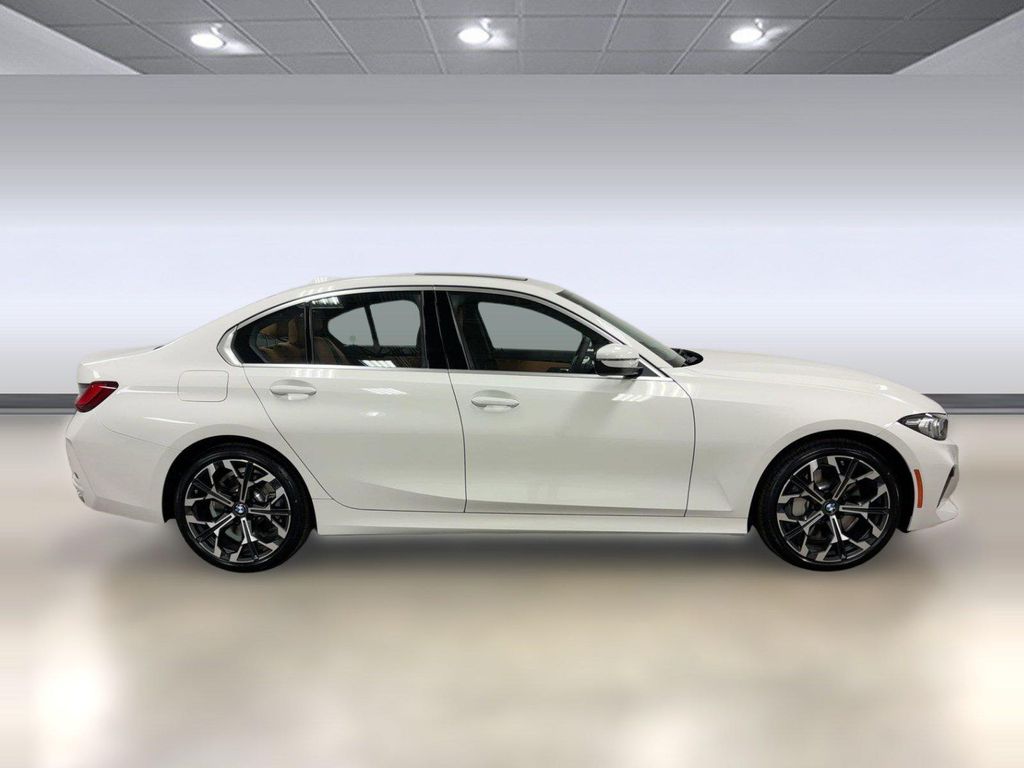 2026 BMW 330 330I — фото 6