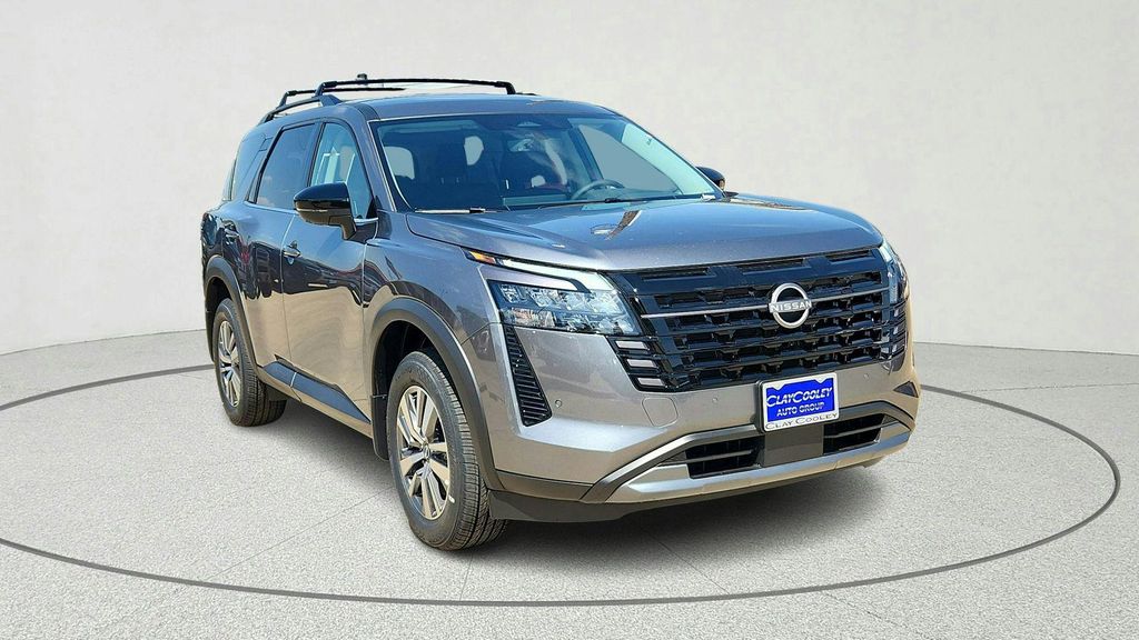 New 2026 Nissan Pathfinder SL