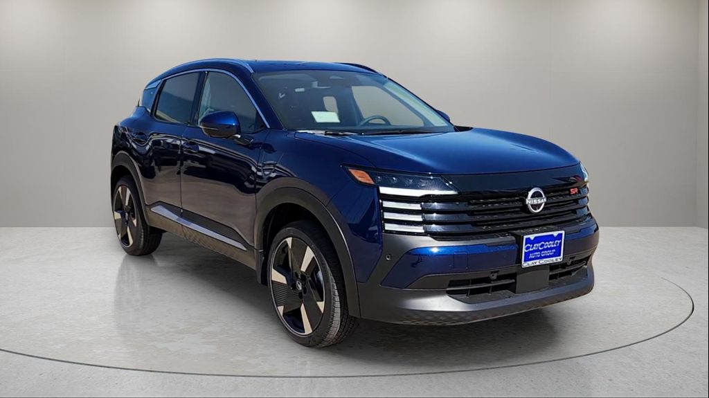 New 2026 Nissan Kicks SR