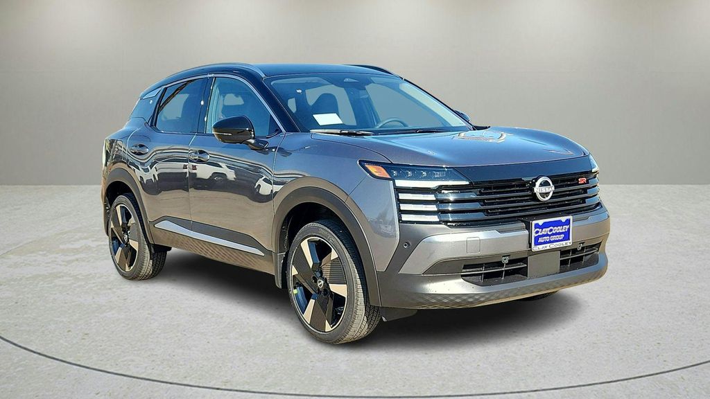 New 2026 Nissan Kicks SR