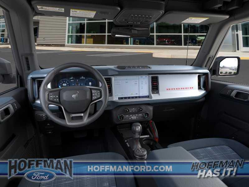 FORD BRONCO HERITAGE EDITION - 9