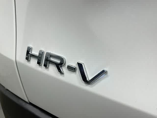 صورة 6 لـ 2027 Honda HR-V LX