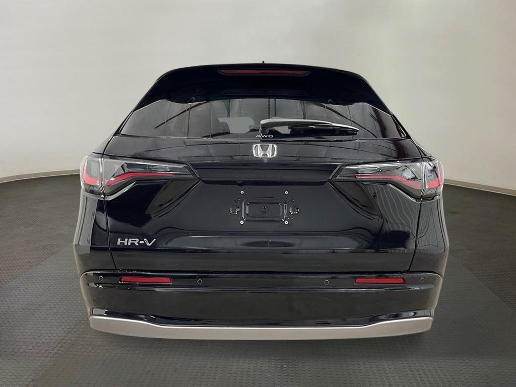 2027 Honda HR-V EX-L photo 4