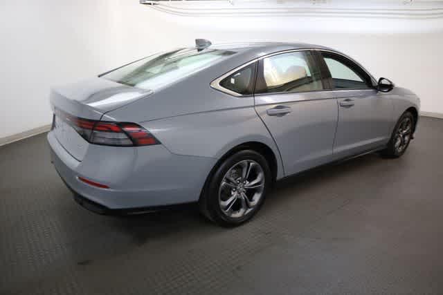 صورة 8 لـ 2024 Honda ACCORD HYBRID EX-L