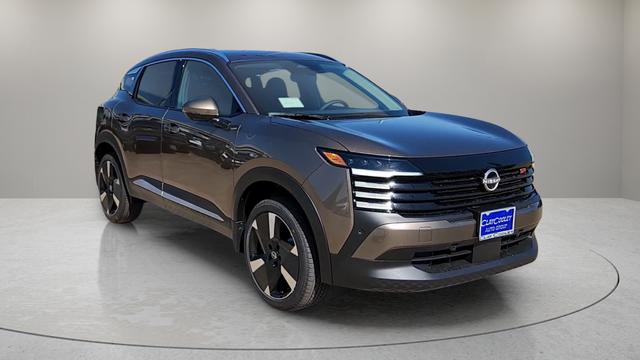 New 2026 Nissan Kicks SR