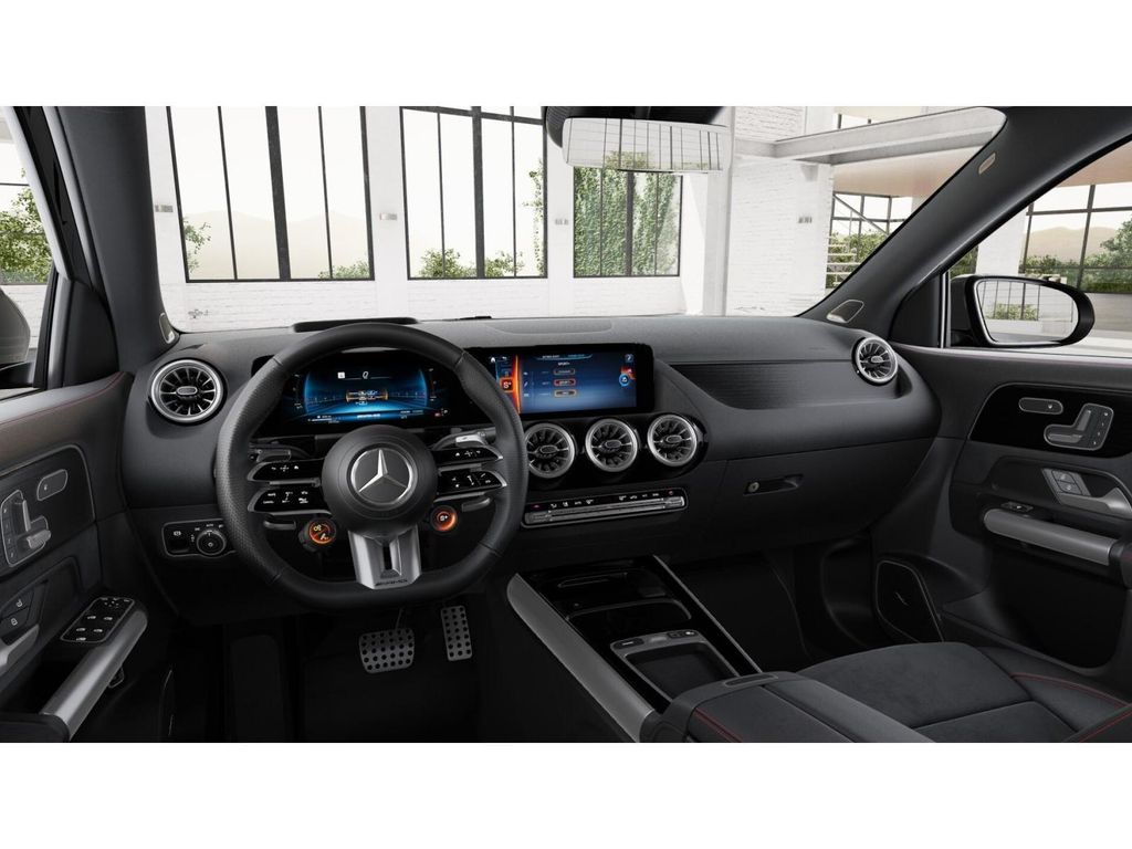 MERCEDES-BENZ GLA-CLASS AMG - 3