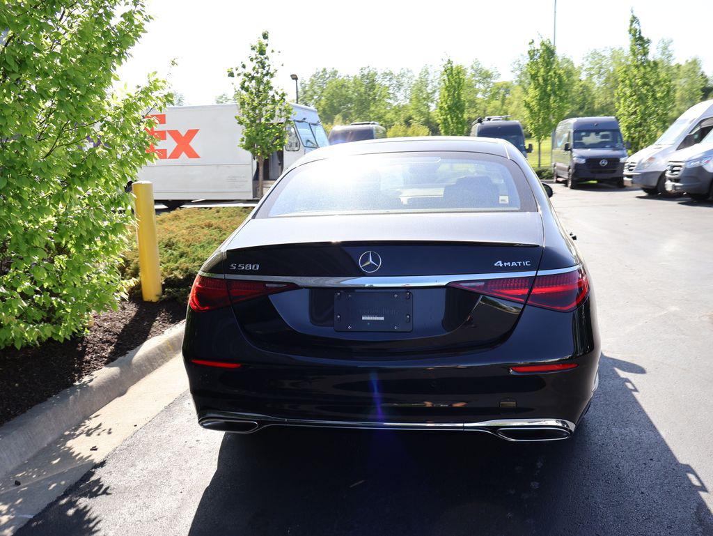 MERCEDES-BENZ S-CLASS - 7