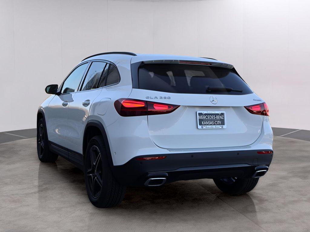 MERCEDES-BENZ GLA-CLASS - 7