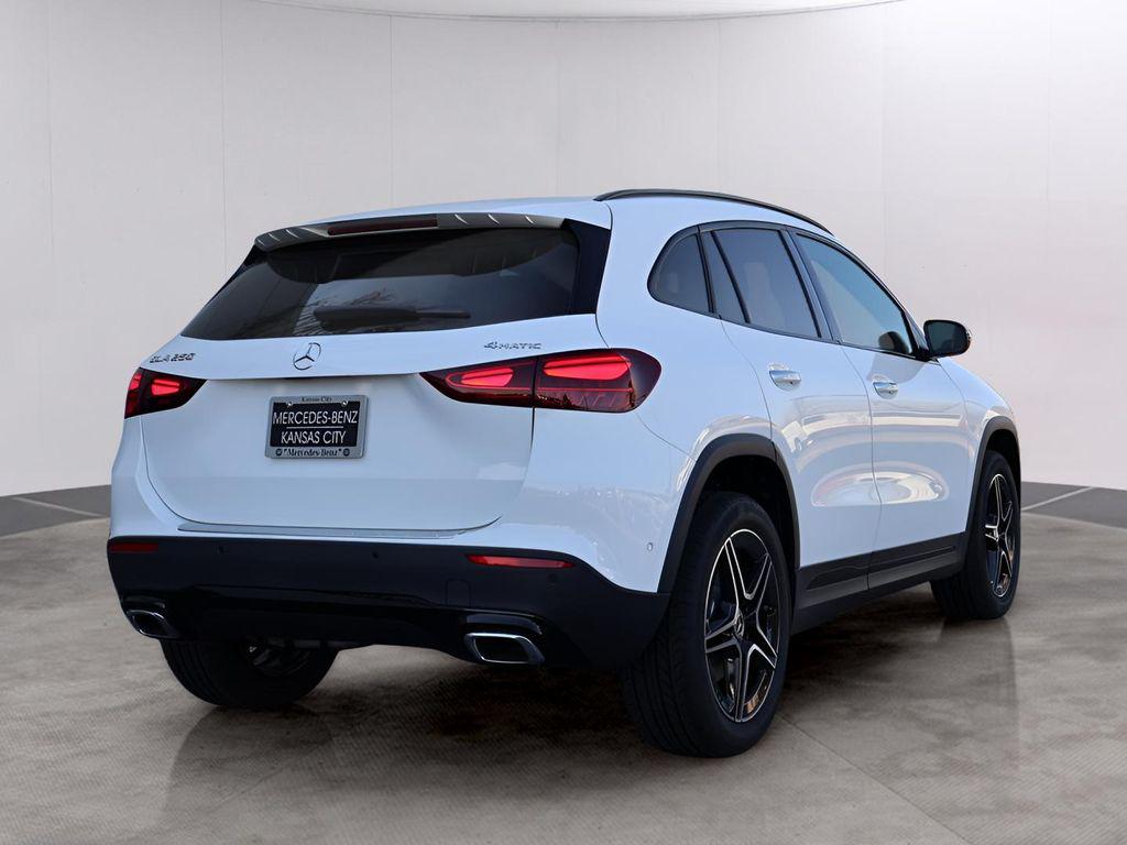 MERCEDES-BENZ GLA-CLASS - 5