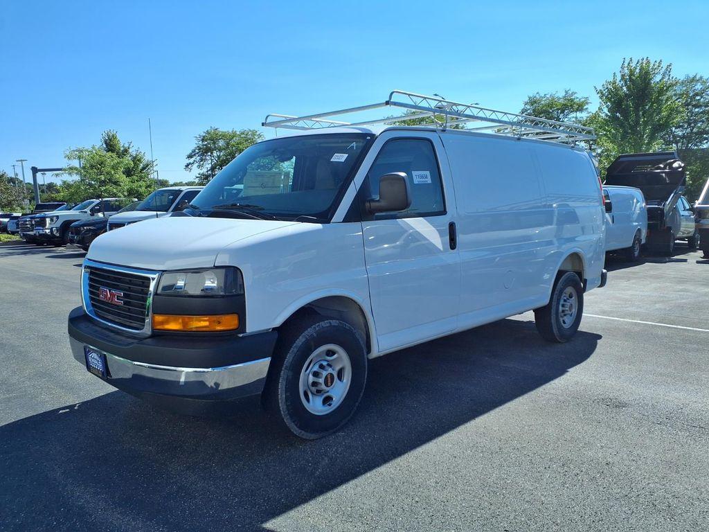 New 2026 GMC Savana 3500 Work Van