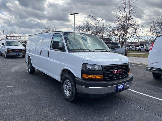 New 2026 GMC Savana 3500 Work Van