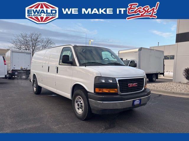 New 2026 GMC Savana 3500 Work Van