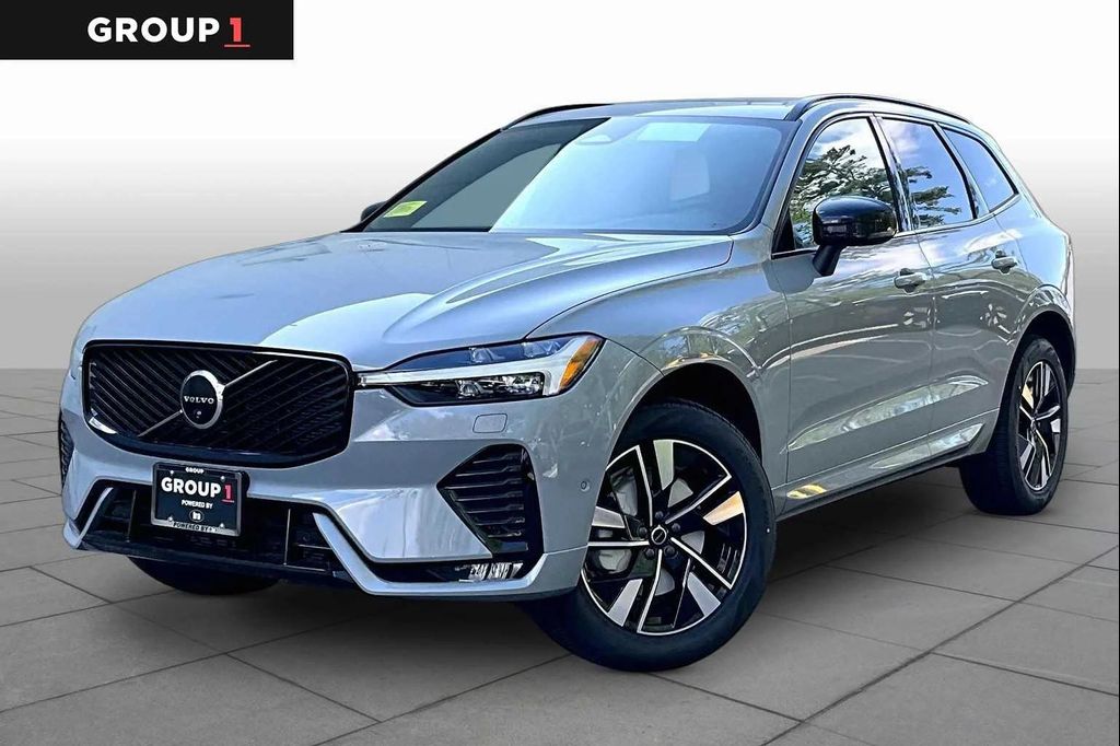 New 2026 Volvo XC60 B5 Plus