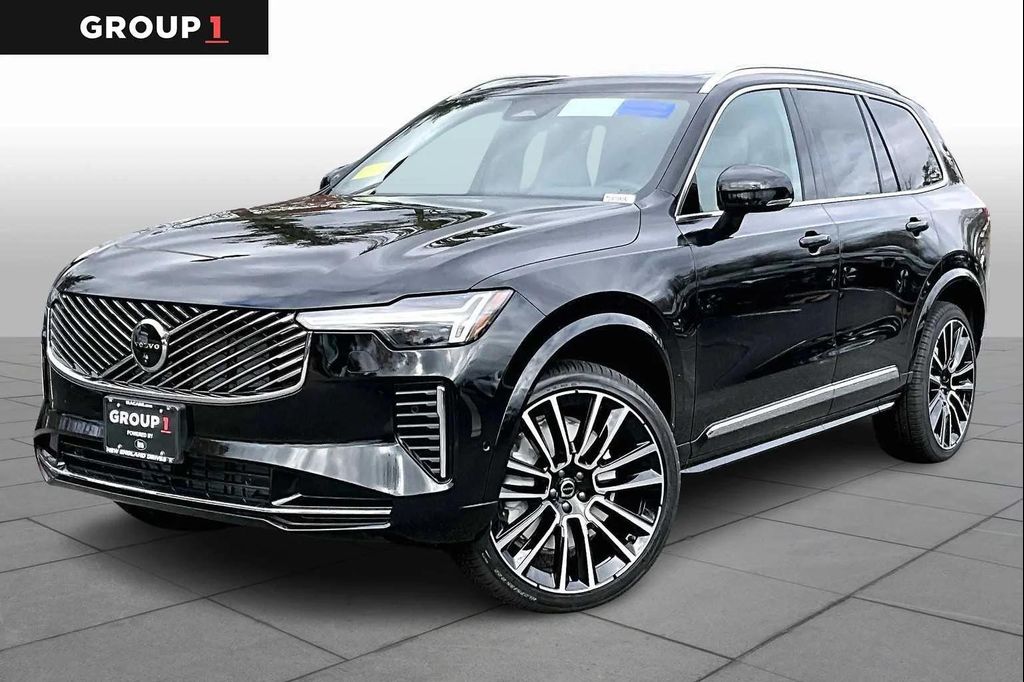 New 2026 Volvo XC90 Plus, B6 AWD Gas (mild hybrid), Gasoline, Bright, 7 Seats