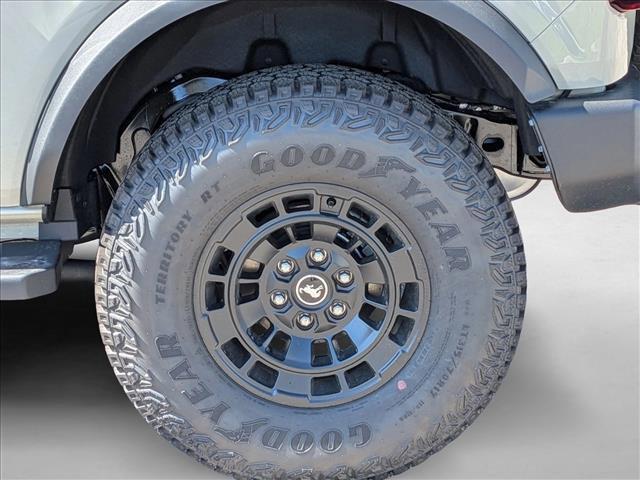 FORD BRONCO BASE - 9