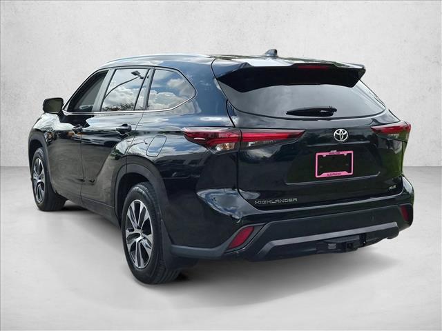 2024 Toyota HIGHLANDER XLE photo 7