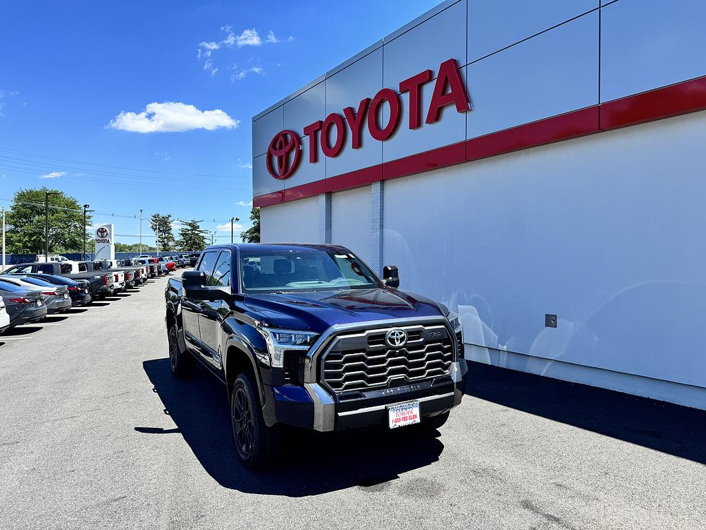 New 2026 Toyota Tundra Platinum