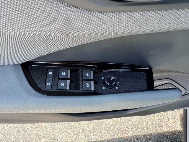 صورة مصغرة 12 لـ 2026 AUDI Q3 TFSI QUATTRO S TRONIC