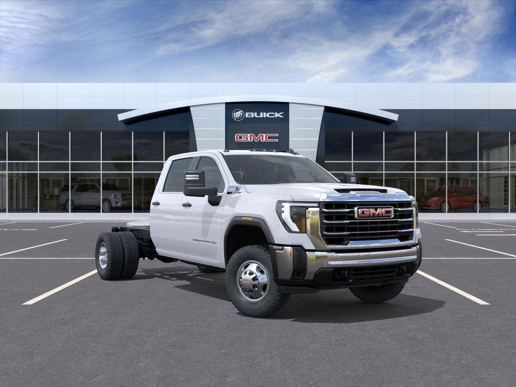 New 2026 GMC Sierra 3500 Base