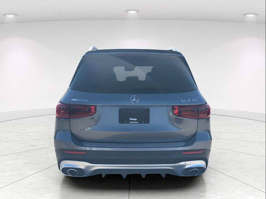 MERCEDES-BENZ GLB-CLASS AMG - 5