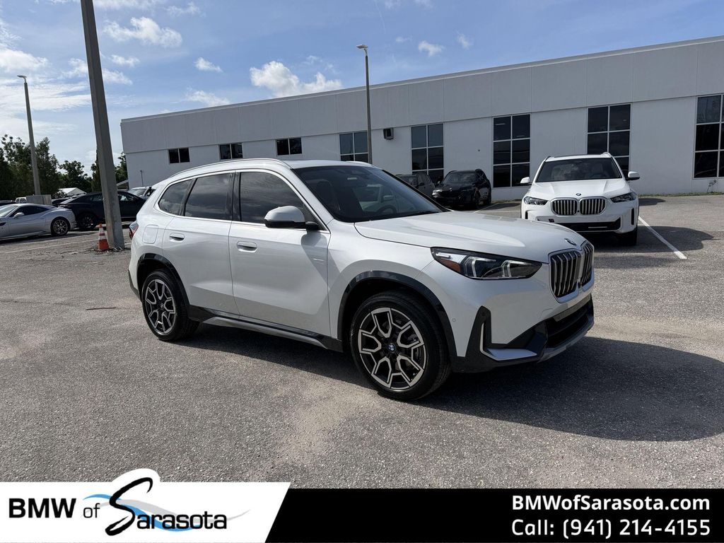 New 2026 BMW X1 xDrive28i