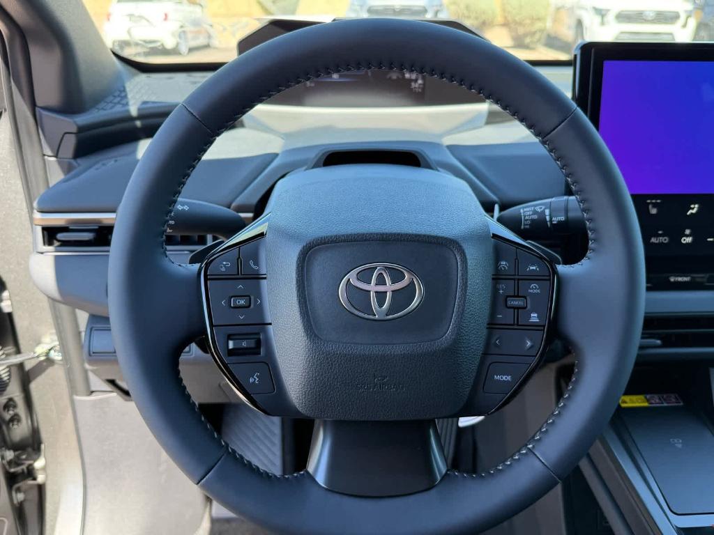 2027 Toyota BZ XLE — миниатюра 14