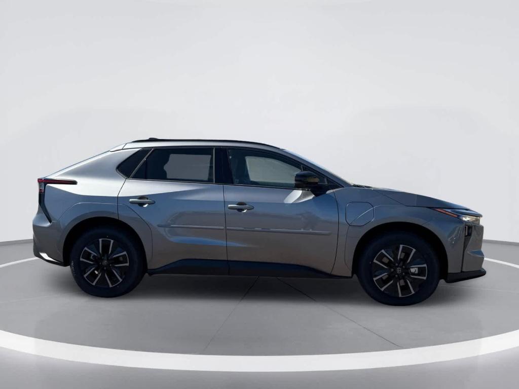 2027 Toyota BZ XLE photo 8