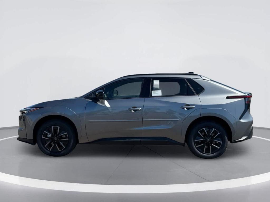 2027 Toyota BZ XLE photo 3