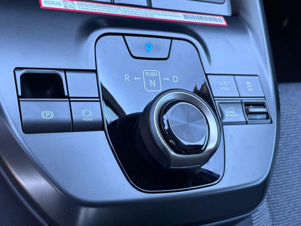 صورة مصغرة 26 لـ 2027 Toyota BZ XLE