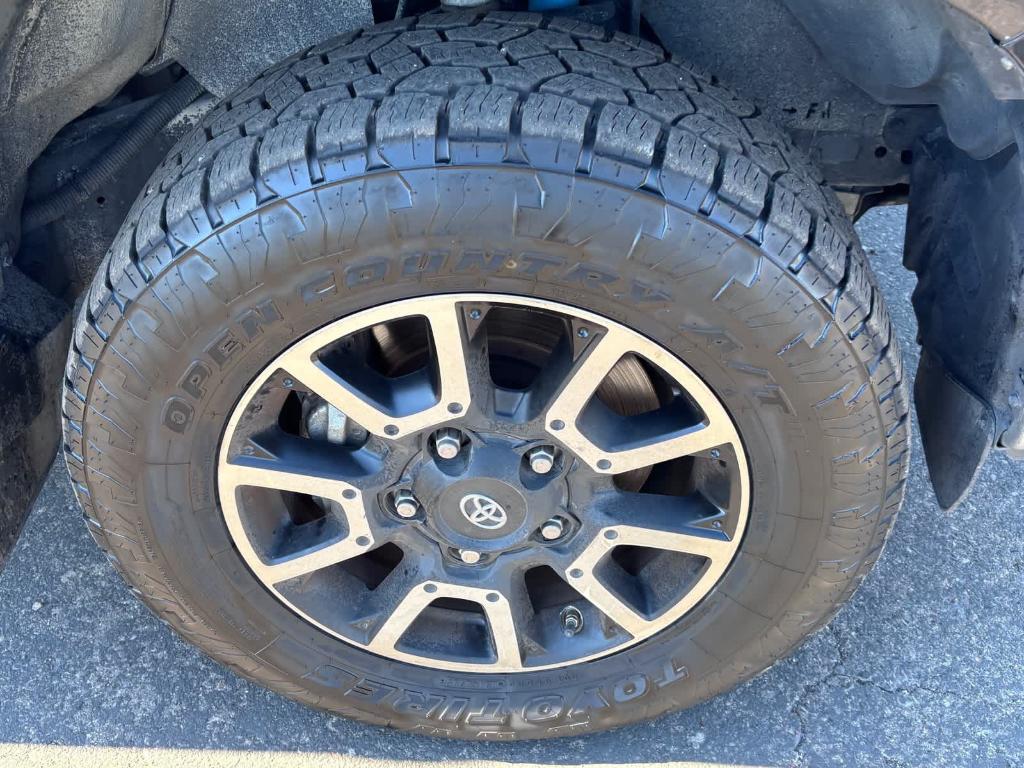 2021 Toyota TUNDRA LIMITED photo 10
