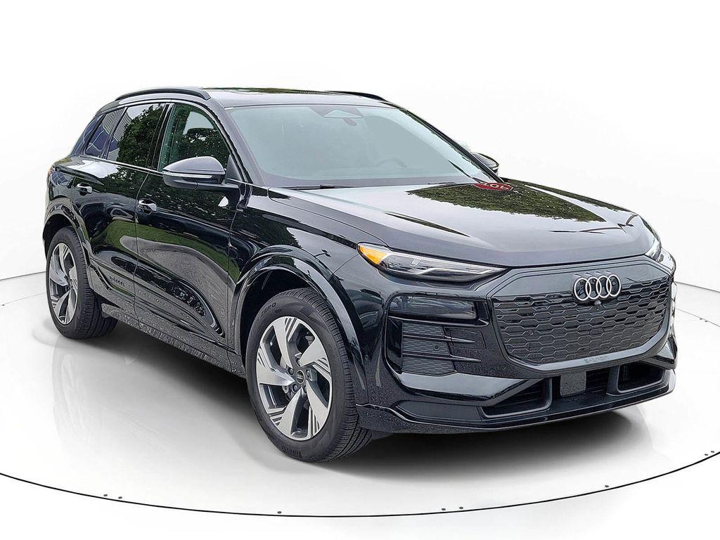 New 2025 Audi Q6 e-tron Premium quattro