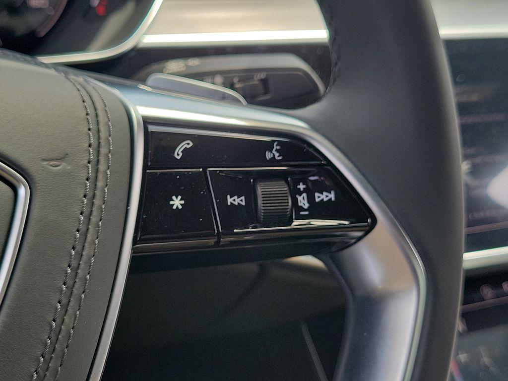 2026 AUDI A8 55 TFSI QUATTRO TIPTRONIC 照片 10