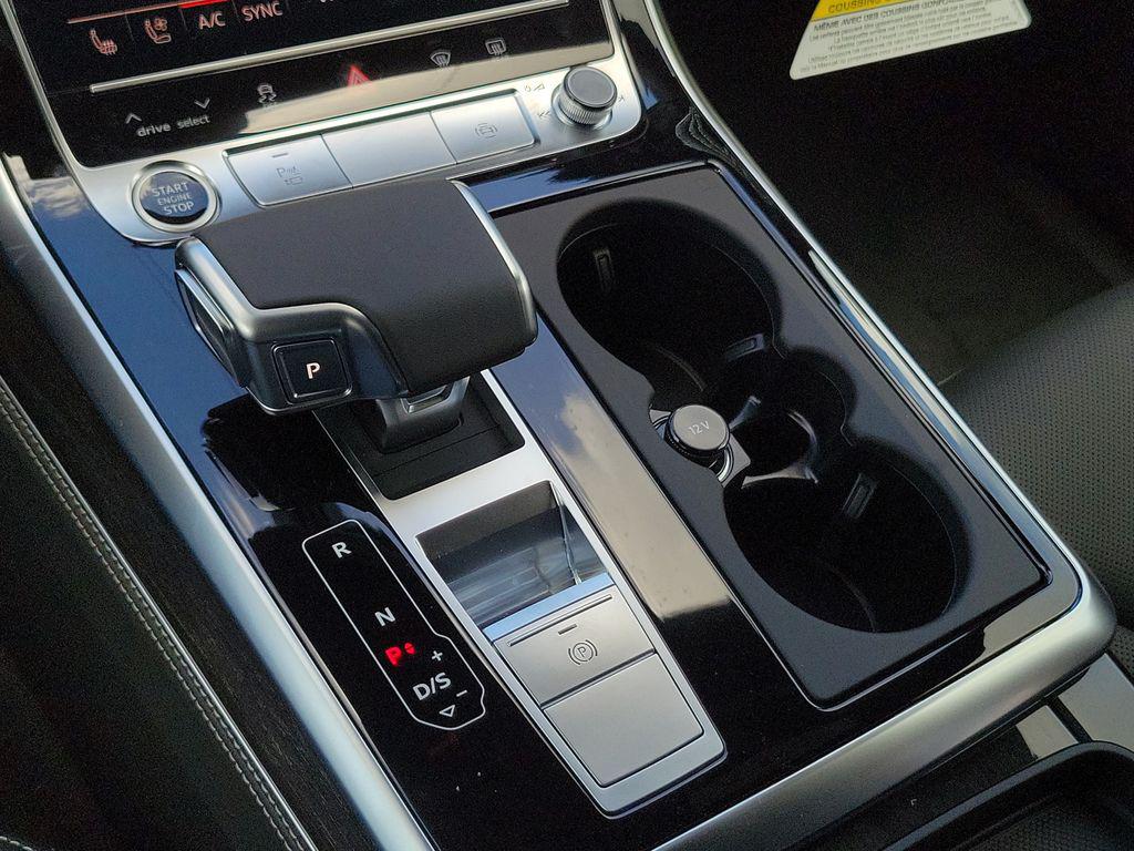 صورة 15 لـ 2027 AUDI Q8 55 PREMIUM PLUS