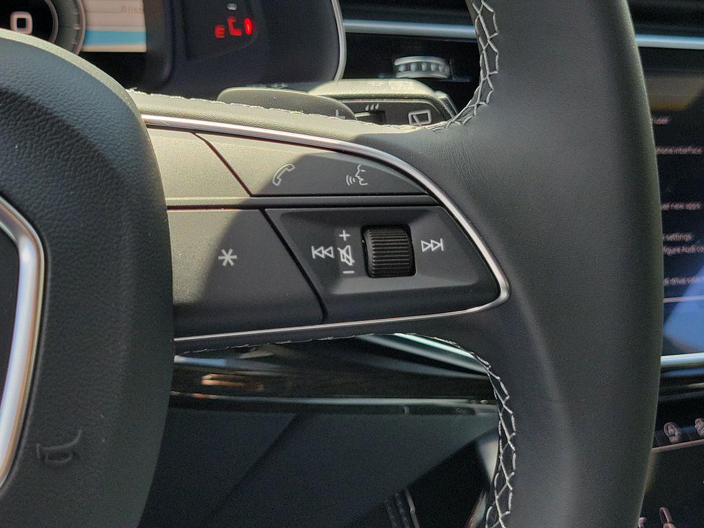 صورة 10 لـ 2026 AUDI Q8 55 PREMIUM PLUS