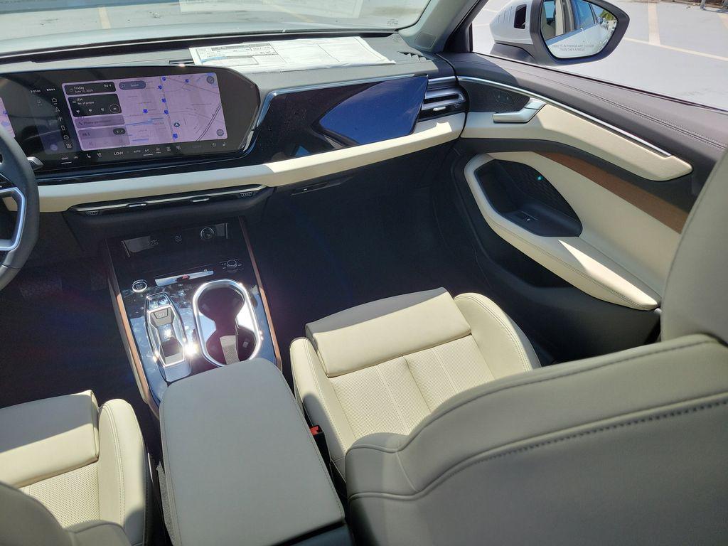 صورة مصغرة 24 لـ 2026 AUDI A6 PREMIUM QUATTRO S TRONIC