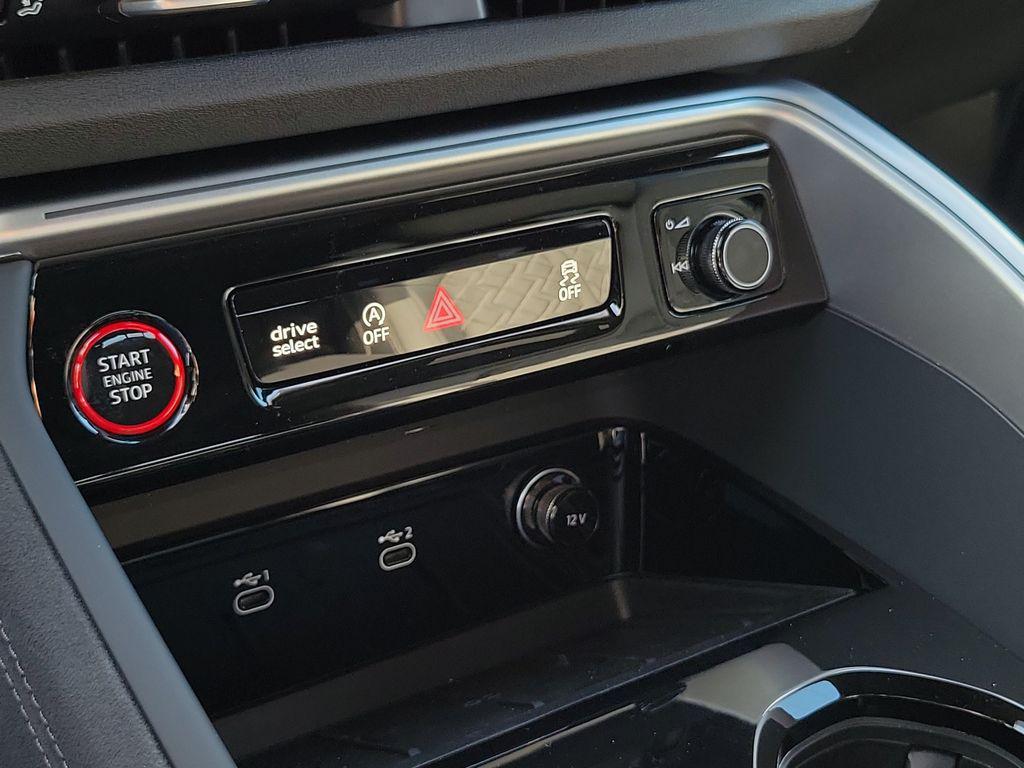 صورة مصغرة 13 لـ 2026 AUDI SQ5 3.0T PREMIUM PLUS