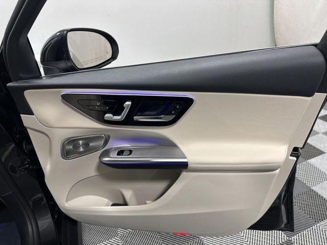 صورة مصغرة 32 لـ 2026 Mercedes-BENZ GLC