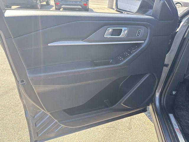 صورة مصغرة 22 لـ 2025 FORD EXPLORER ST-LINE