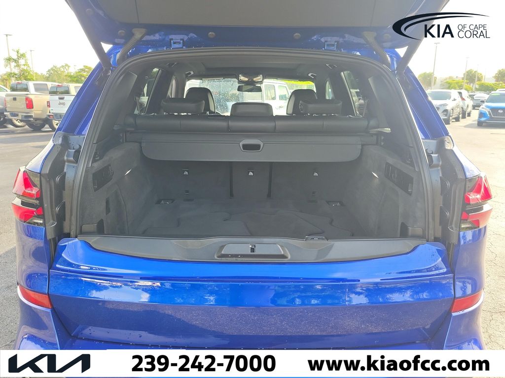 صورة مصغرة 11 لـ 2026 BMW X5 M60I