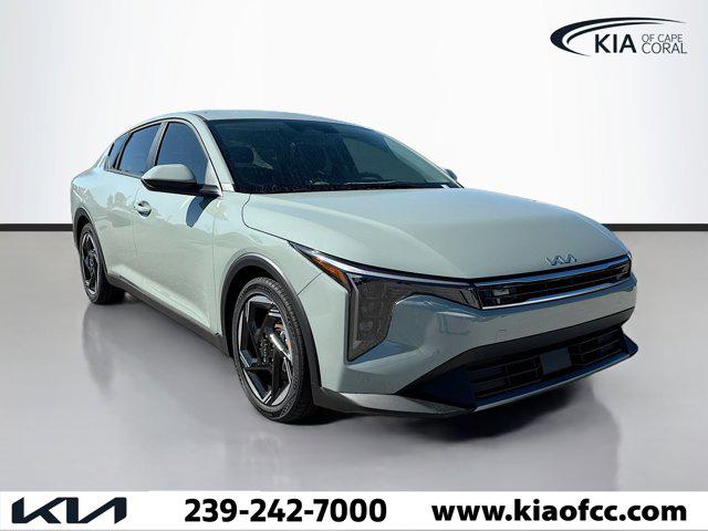 New 2025 Kia K4 EX