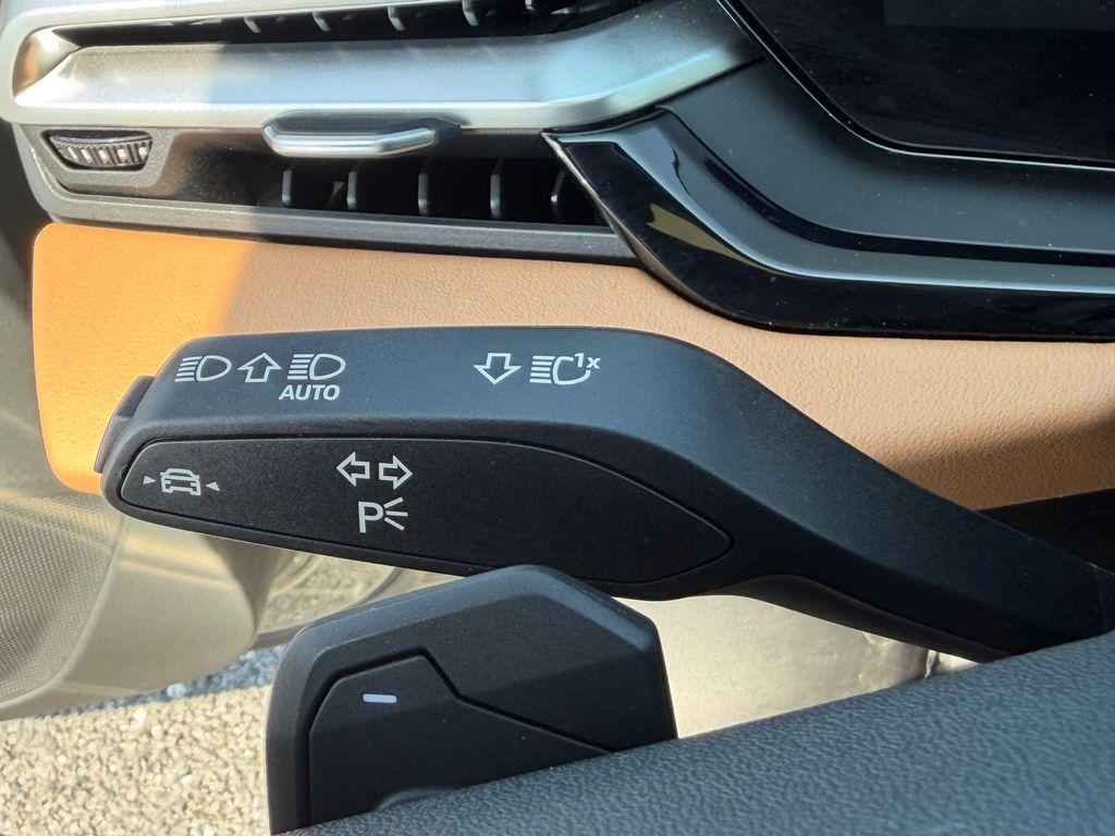 صورة مصغرة 39 لـ 2025 AUDI A5 2.0T PREMIUM PLUS