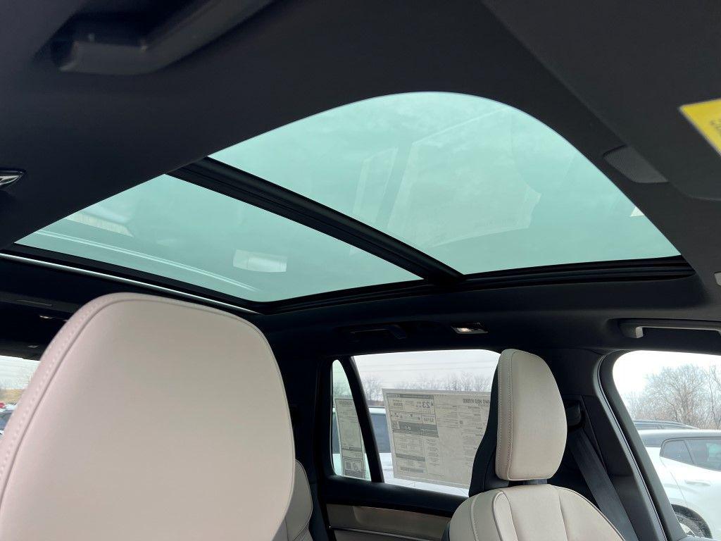 2026 Volvo XC90 B6 PLUS 7-SEATER 照片 10