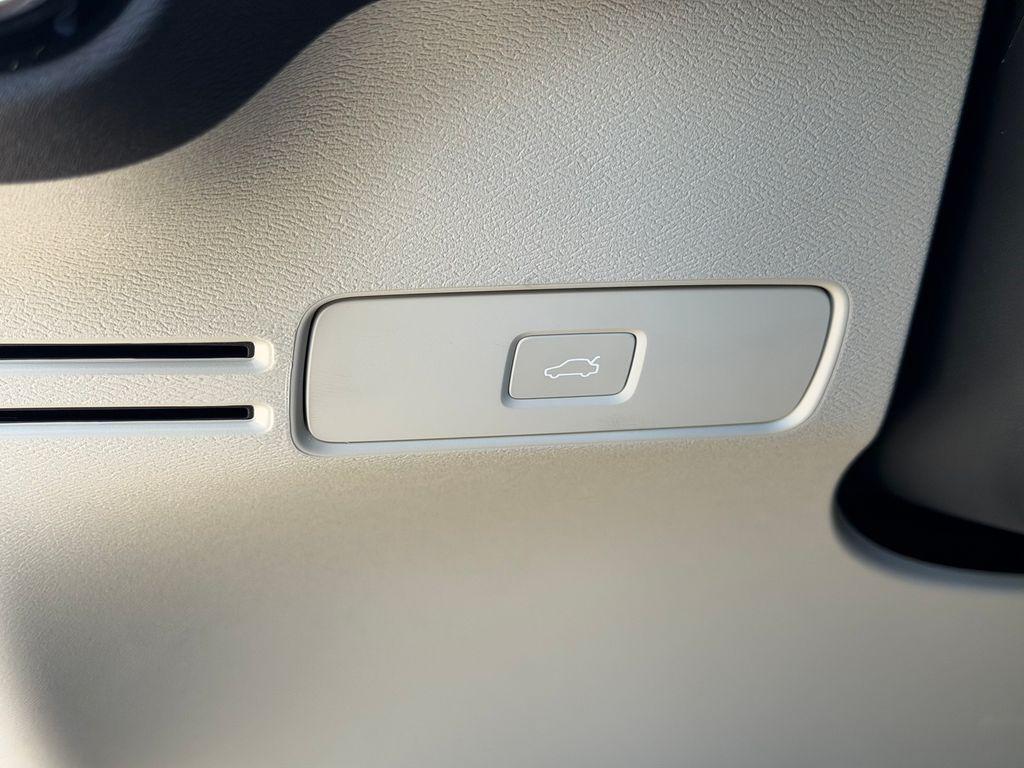 2026 Volvo XC40 B5 PLUS 缩略图 32