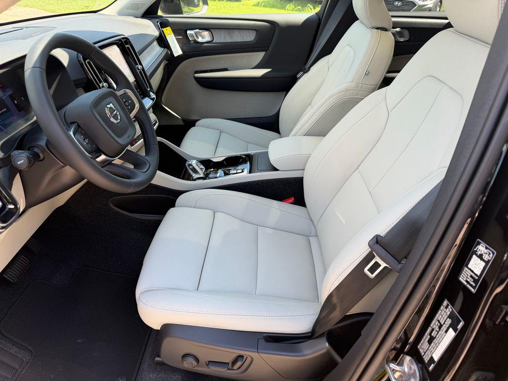 2026 Volvo XC40 B5 PLUS 缩略图 17
