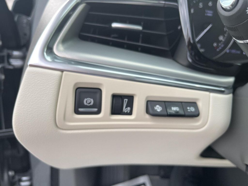 2026 Cadillac XT5 PREMIUM LUXURY 缩略图 30