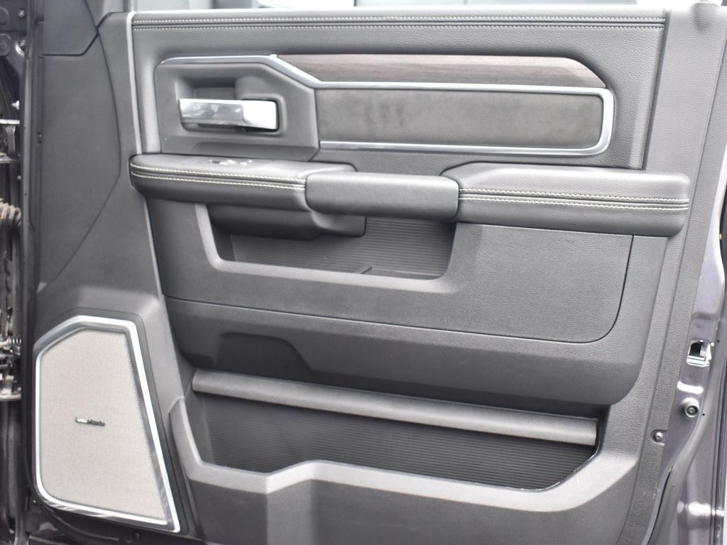 2025 RAM 2500 LARAMIE CREW CAB 4X4 6'4' BOX 缩略图 22